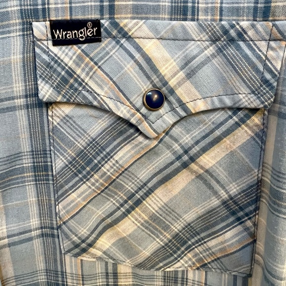 Vintage Wrangler Pearl Snap Western Shirt - Picture 3 of 9